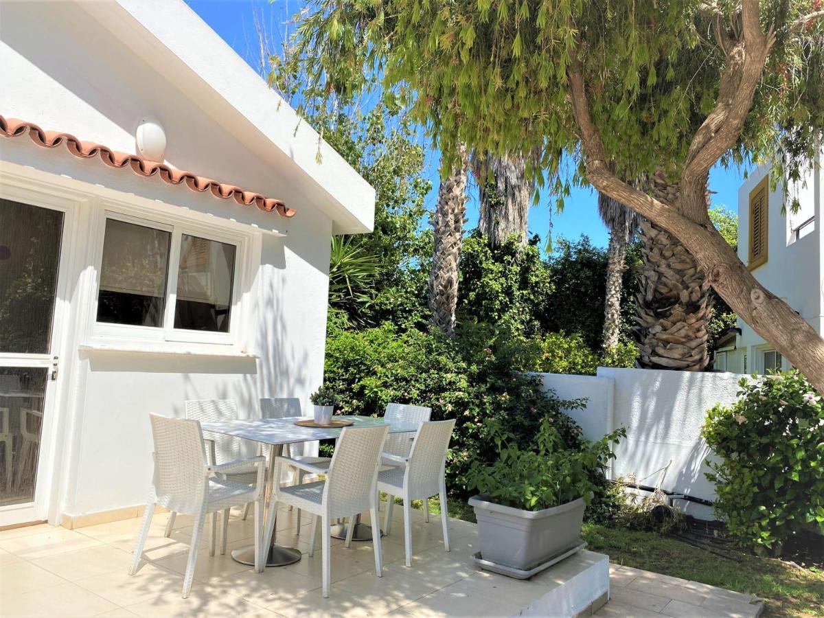 Fig Tree Z Holiday Resort Paralimni Luaran gambar