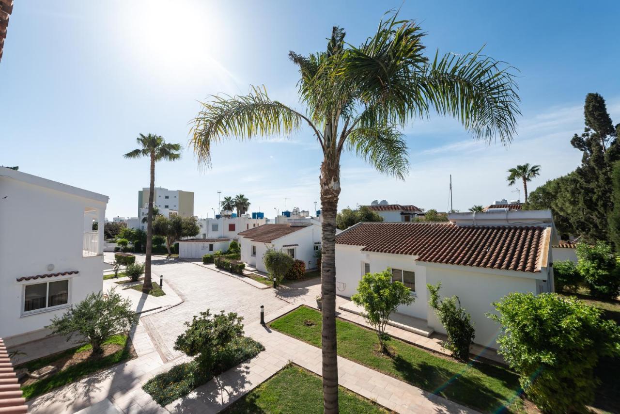 Fig Tree Z Holiday Resort Paralimni Luaran gambar