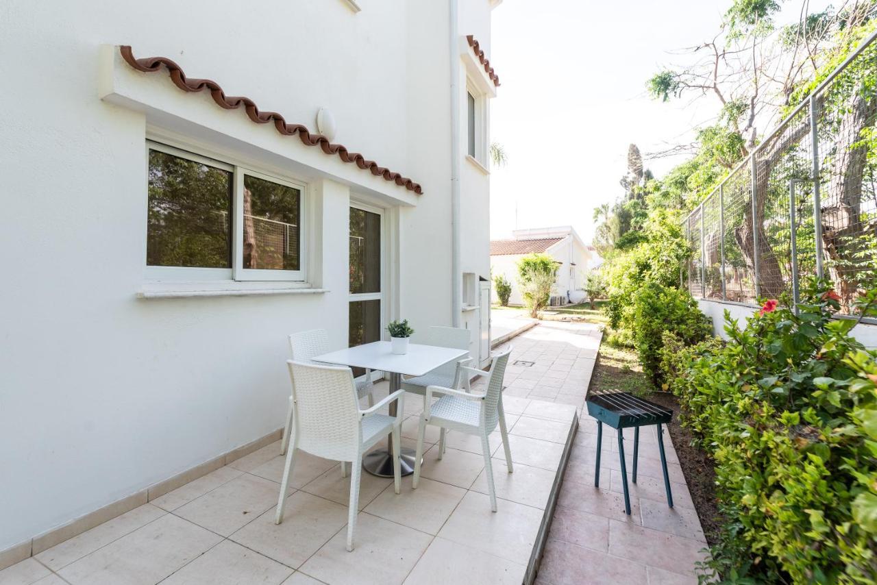 Fig Tree Z Holiday Resort Paralimni Luaran gambar